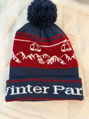 Men's Pom Beanie in Navy and Red - Mountain Cable Knit